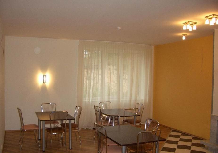Lilaste.Eu Bagian luar foto